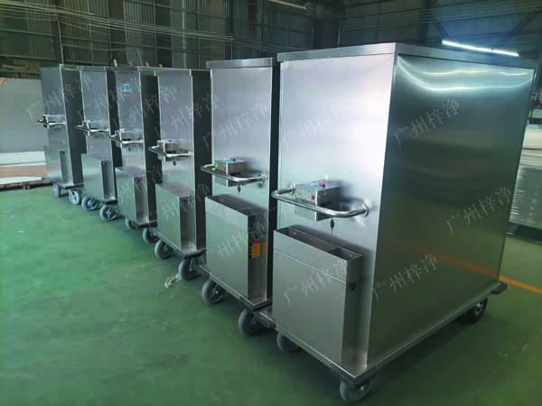 一次性物品電動轉運車采用304拉絲不銹鋼板面板厚度：≥1.2mm,表面作拉絲亞光處理。